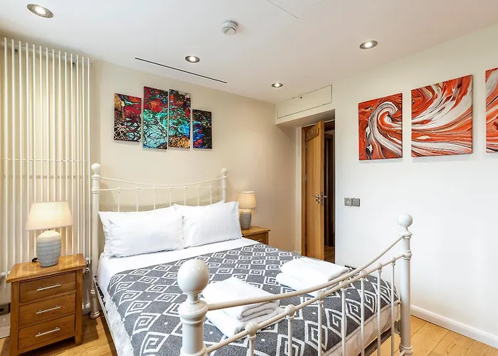 Tower Bridge 2Br Apartment For 6 With Terrace