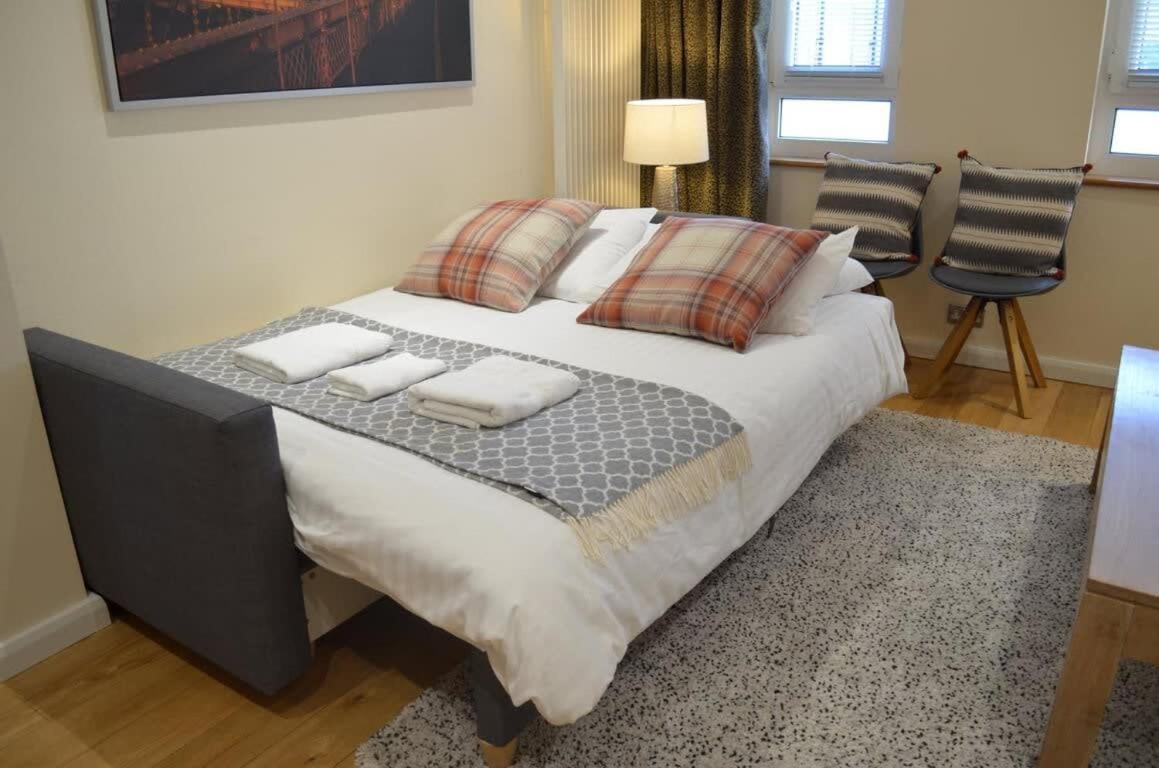 Tower Bridge 2br For 6 With Terrace Apartment *