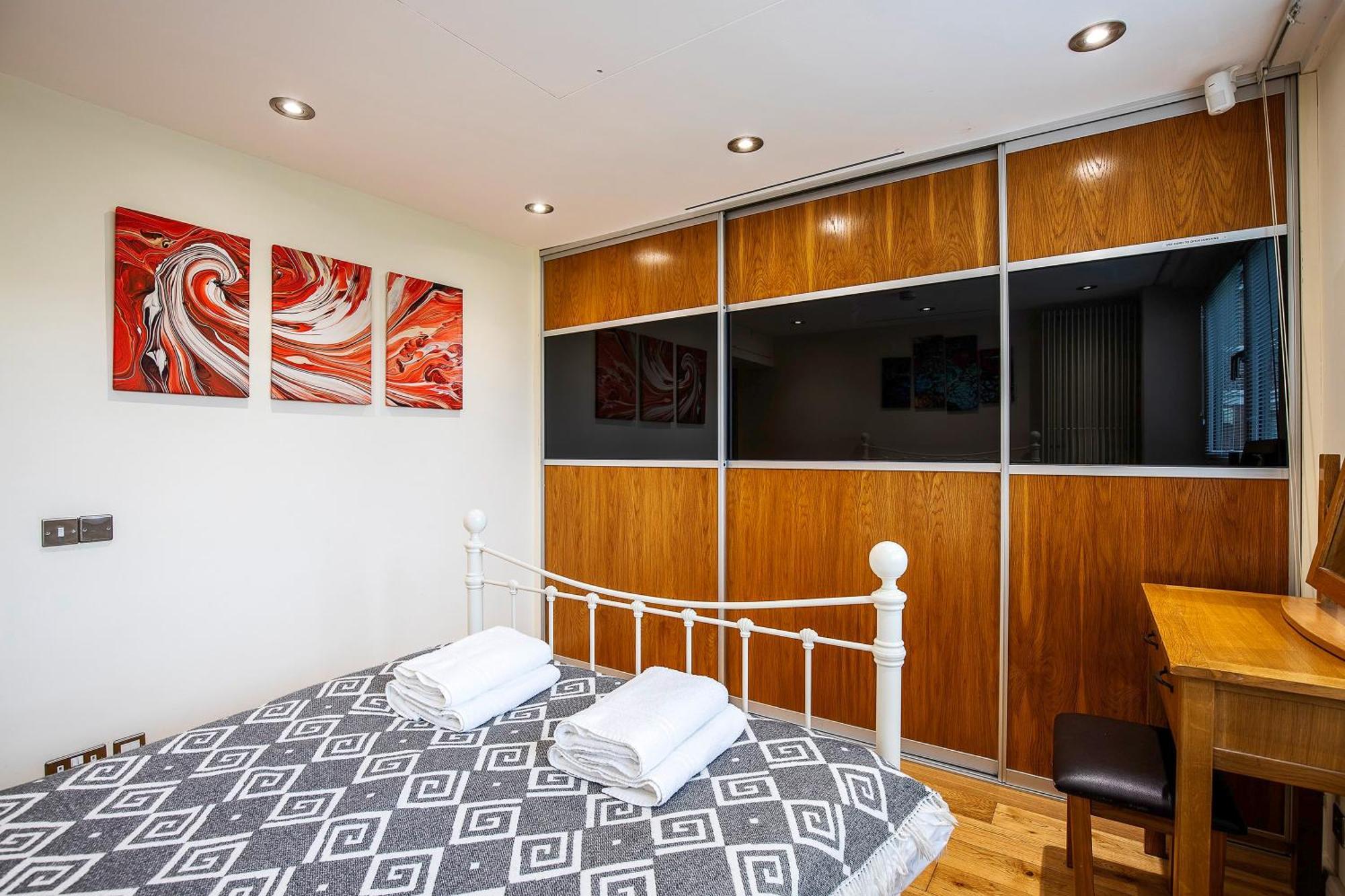 Tower Bridge 2br For 6 With Terrace * London